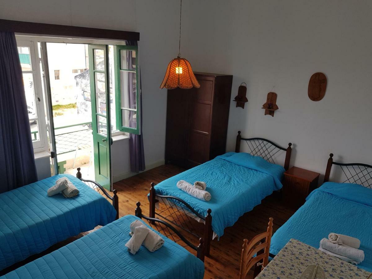 Trianon Paphos Quarto foto
